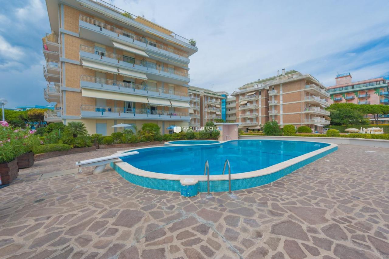 Residence Solmare Immobiliare Pacella Lido di Jesolo Exteriér fotografie