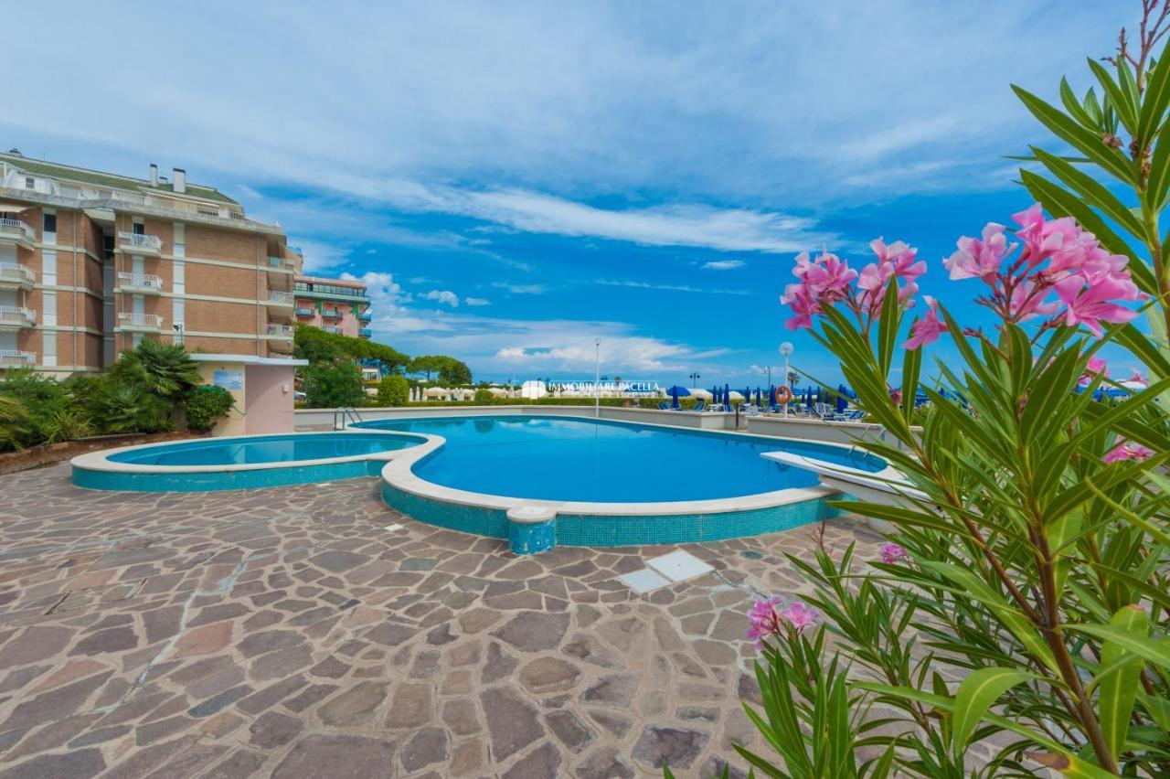 Residence Solmare Immobiliare Pacella Lido di Jesolo Exteriér fotografie