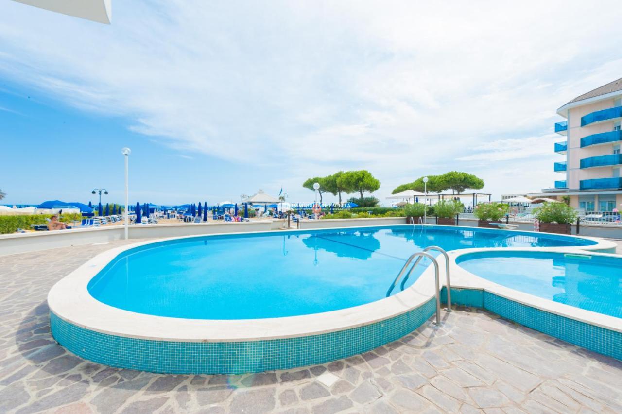 Residence Solmare Immobiliare Pacella Lido di Jesolo Exteriér fotografie